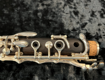 Photo Very Lightly Played Buffet Crampon Paris Tradition Series Bb Clarinet - Serial # 746256